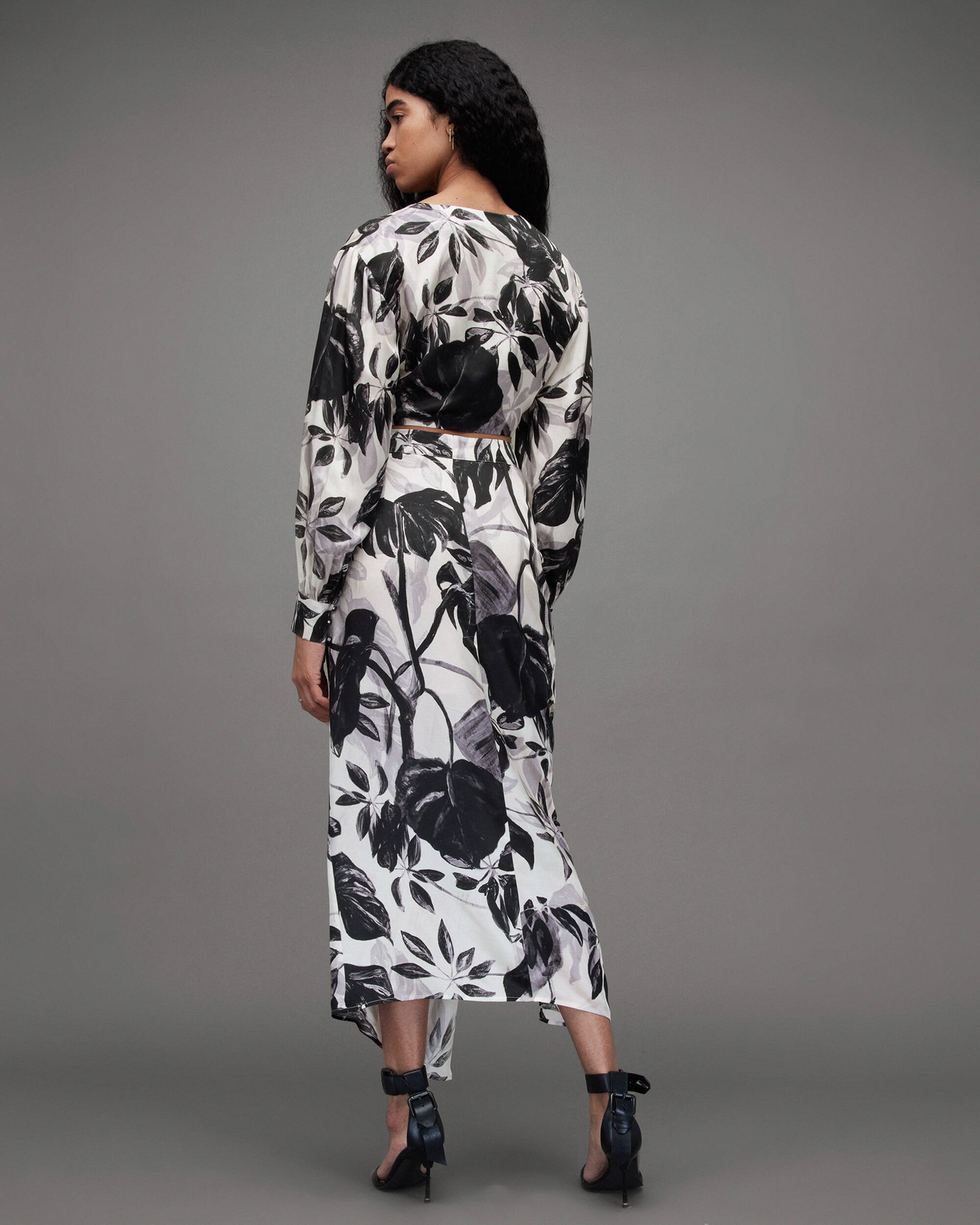 Carla Jackie Skirt - Image 4