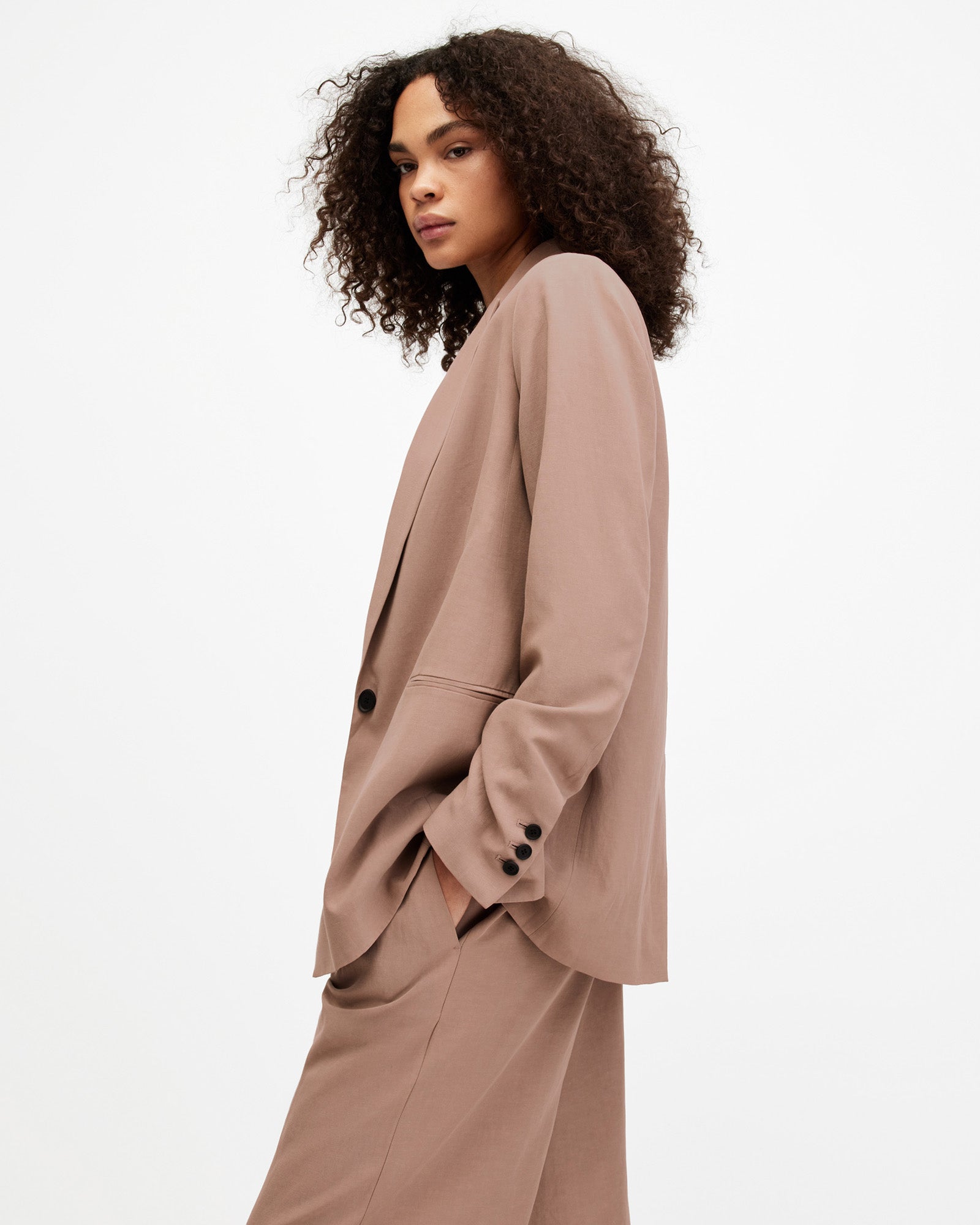 Deri Lyn Blazer - Image 5